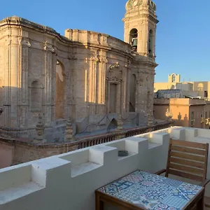 Central Cathedral Penthouse Appartamento